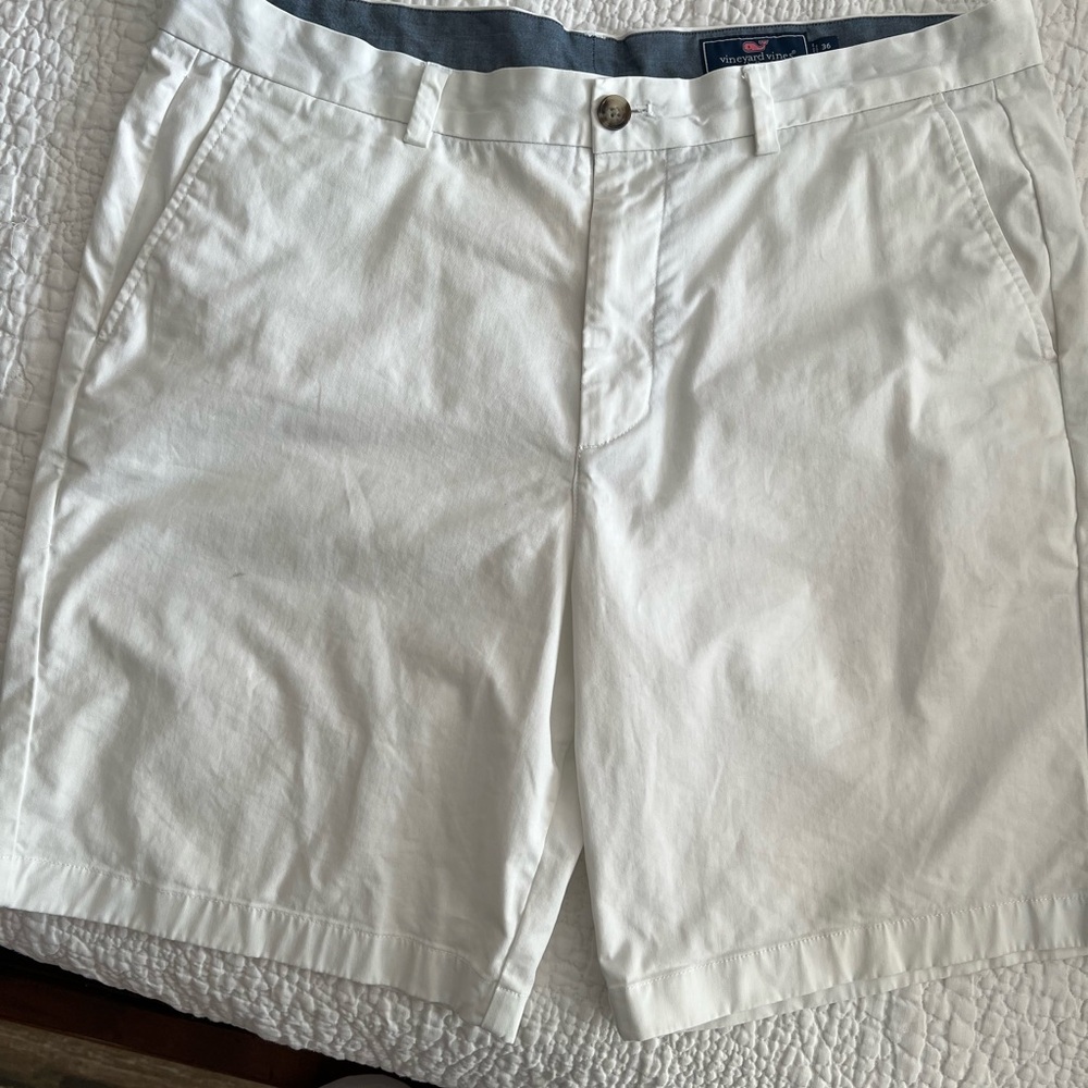 Vineyard Vines Classic White Men's Shorts